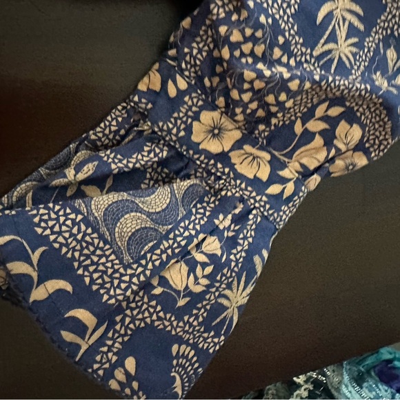 AGUA BY AGUA BENDITA Puff-Sleeve Floral-Print Linen Blouse (21) - Picture 11 of 11